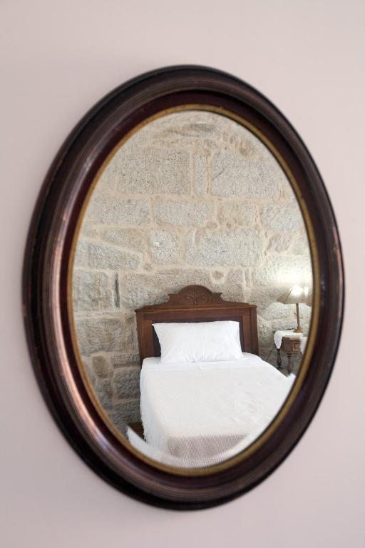 Mercearia Da Vila Ponte de Lima Bilik gambar